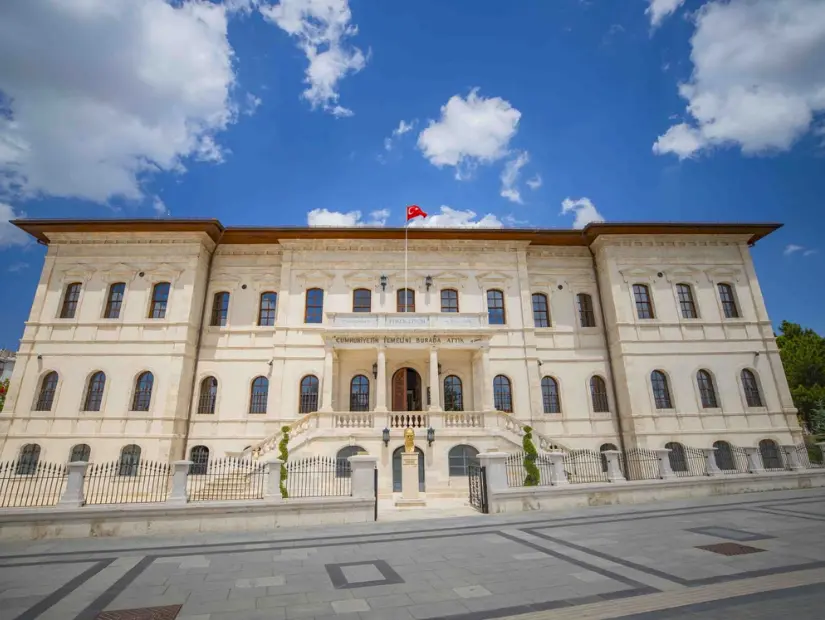 Sivas Atatürk Ve Kongre Müzesi dış görünümü