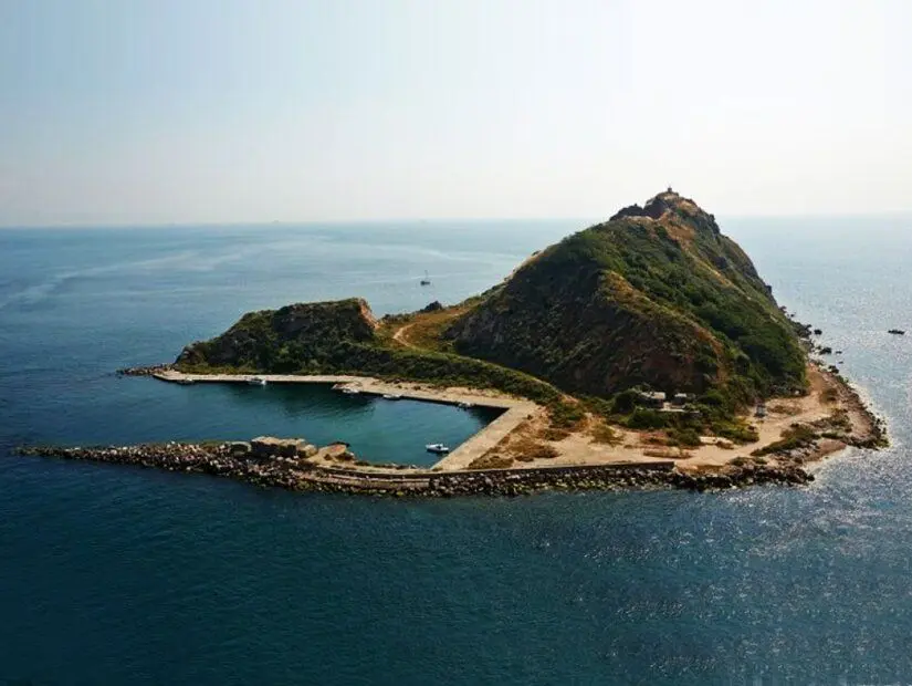 Sivriada görünümü