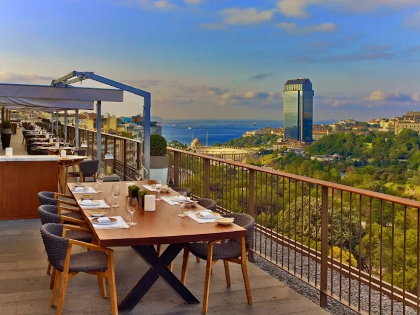 Spago İstanbul (The St. Regis İstanbul)