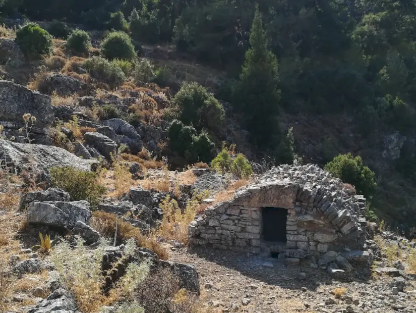 Syma Antik Kenti kalıntıları