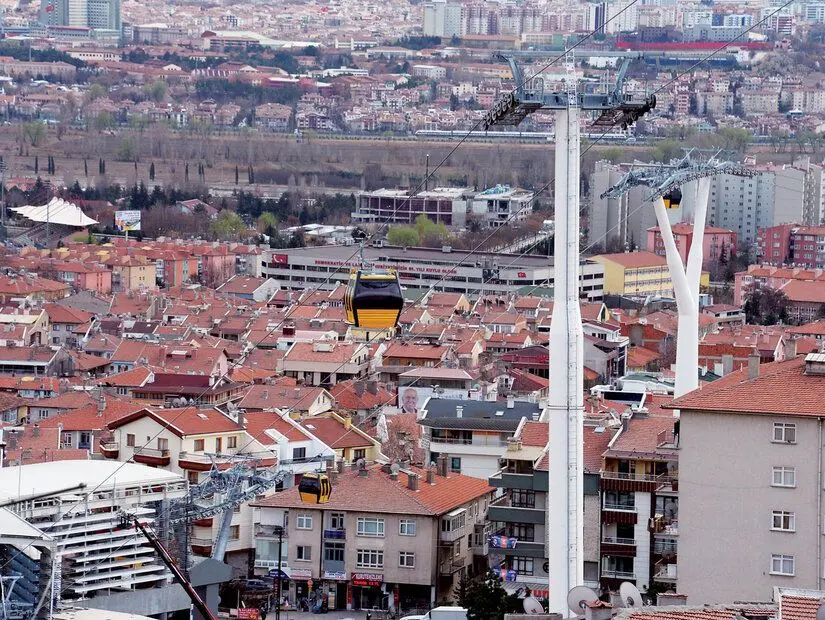 T1 Yenimahalle-Şentepe Teleferik görünümü