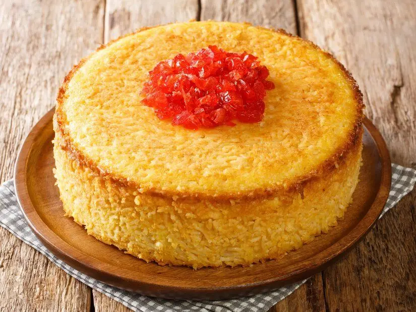 Tahchin (Pirinç pastası)