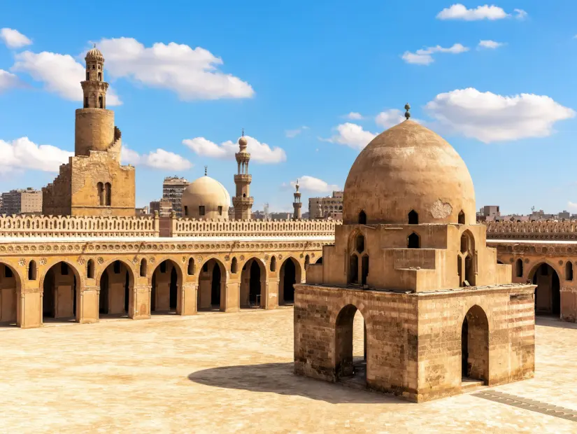 İbn Tulun Camii görünümü
