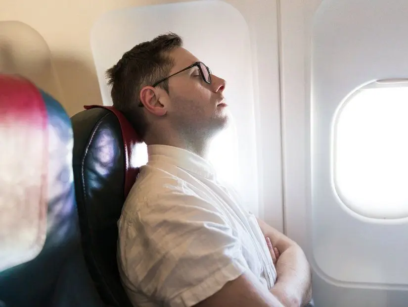 uçakta uyku2