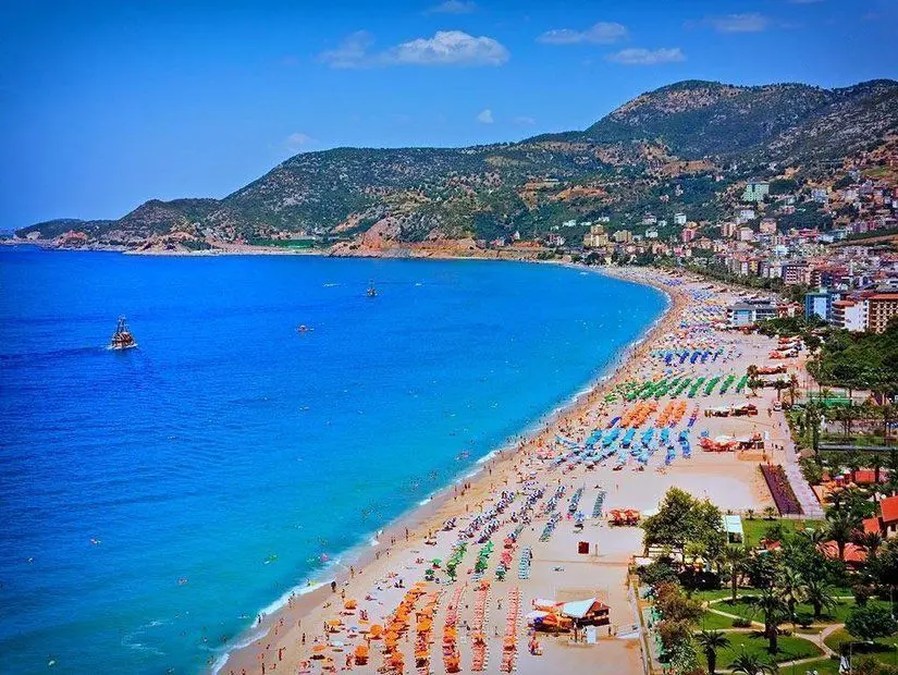 Akdeniz’in gözdesi Antalya