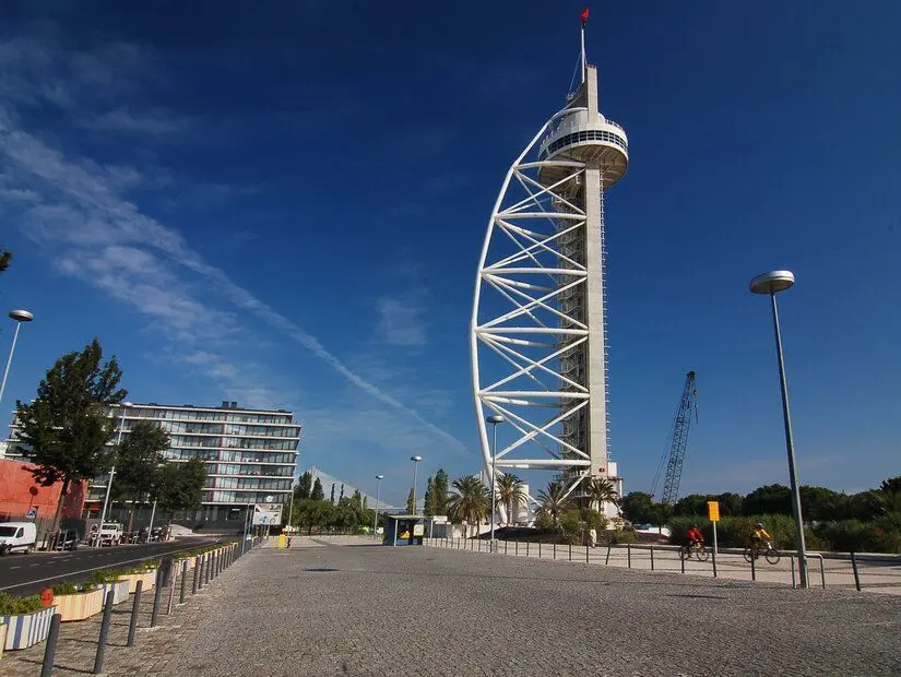 Vasco da Gama Kulesi (Torre Vasco da Gama) görünümü