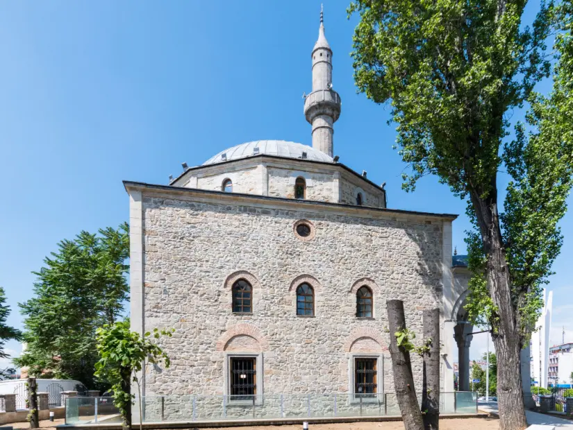Yaşar paşa camii dış görünümü