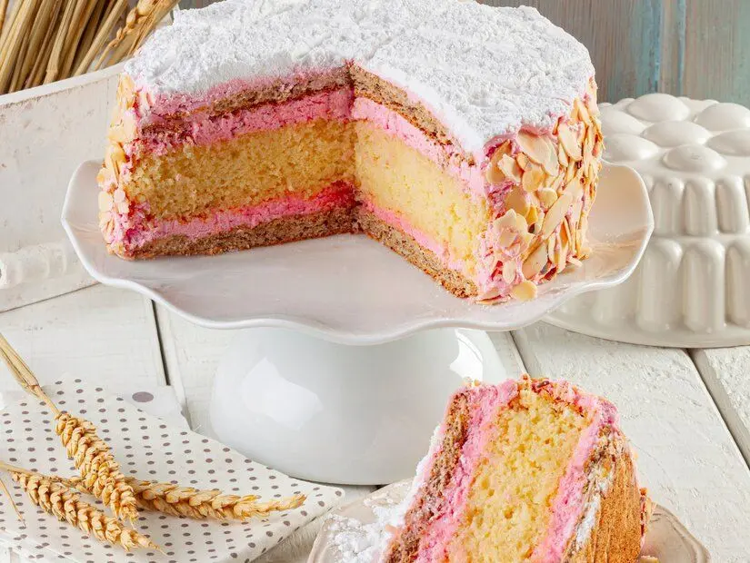 Zuger kirschtorte (Zug vişne pastası)